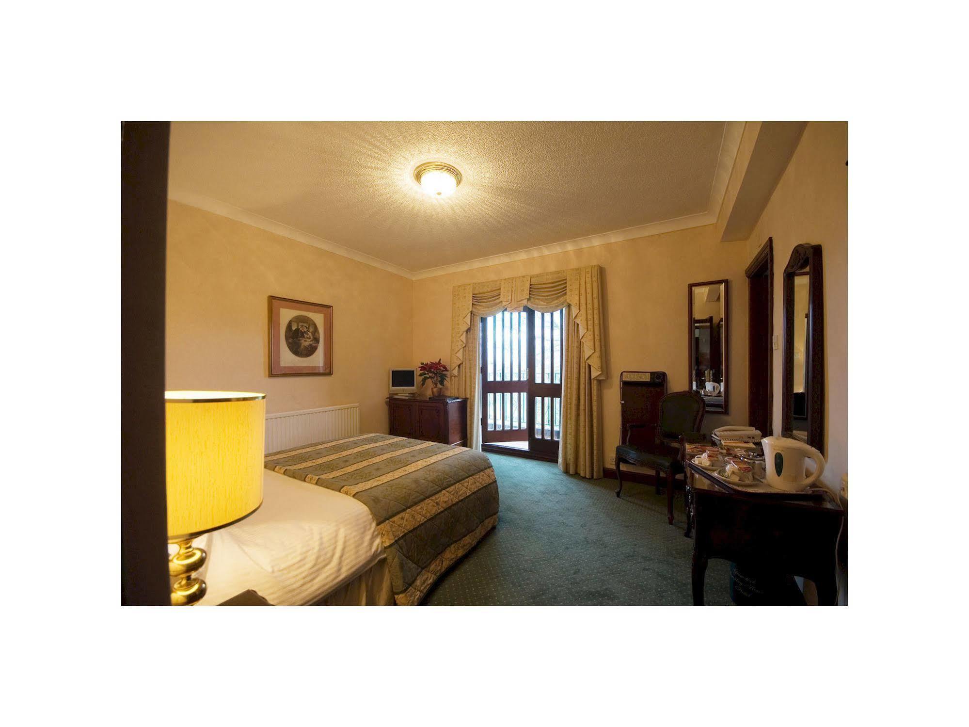 Grimstock Country House Hotel Birmingham Exterior photo